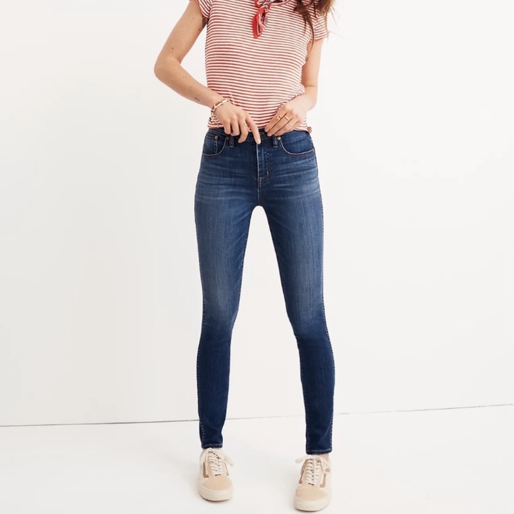 Madewell 10” Highrise Skinny Jeans in Bradshaw Wash